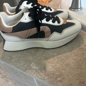 Steve Madden Black and White Sneakers with Tan Accents
